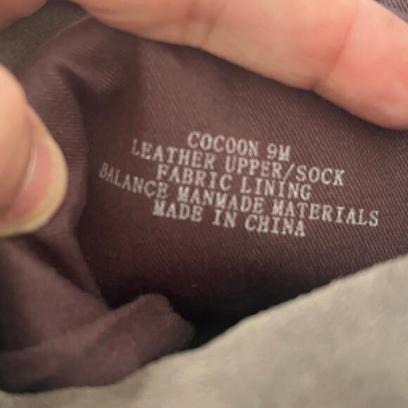 Women's Nicole Taupe Soft Leather High Heeled Fall Tall Boot Adj Strap Size 9M - Picture 3 of 7